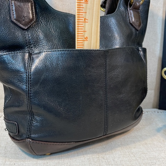 Vintage Tignanello Shoulder Bag - Picture 4 of 9